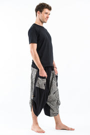 Two Tone Swirls Prints Men's Three Quarter Pants in Black