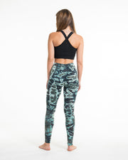 Marble Tie Dye Cotton Leggings in Malachite Green